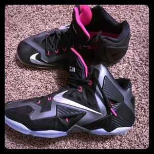 Lebron Nike Air Max XL 11 Low